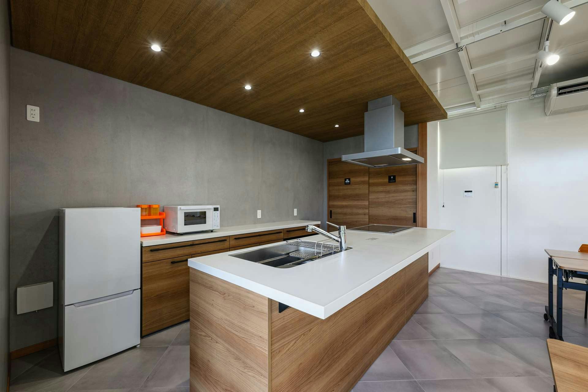 【沖縄県中頭郡中城村】自主企画マルシェやワークショップに最適なお手頃価格のレンタルスペース「Community」/敷地全体の貸切イベント開催も可能!