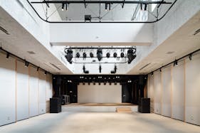 【ADRIFT】下北沢・reloadに隣接する音楽イベントや展示会等におすすめのエンターテイメントスペース