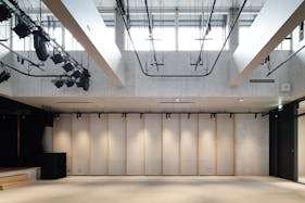 【ADRIFT】下北沢・reloadに隣接する音楽イベントや展示会等におすすめのエンターテイメントスペース