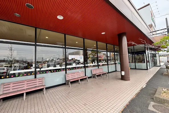 【スマイルキッチン】キッチンカーや食物販に適した地元密着型スーパーの軒先スペース