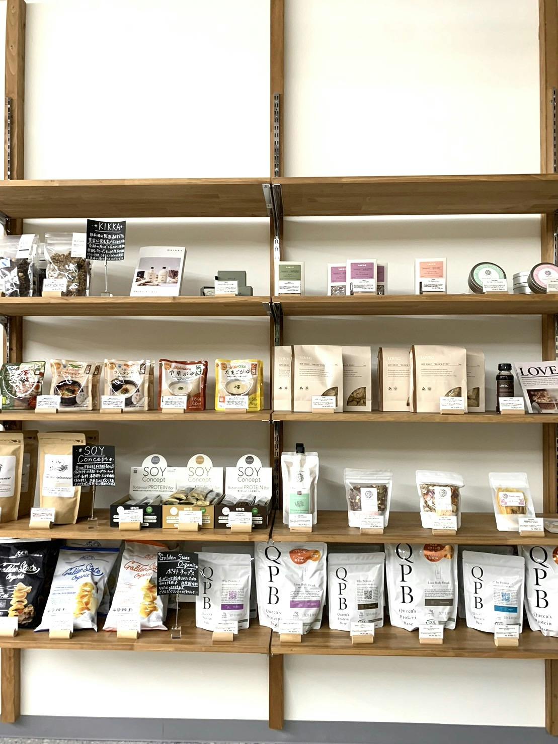 棚貸しの2列の写真です。