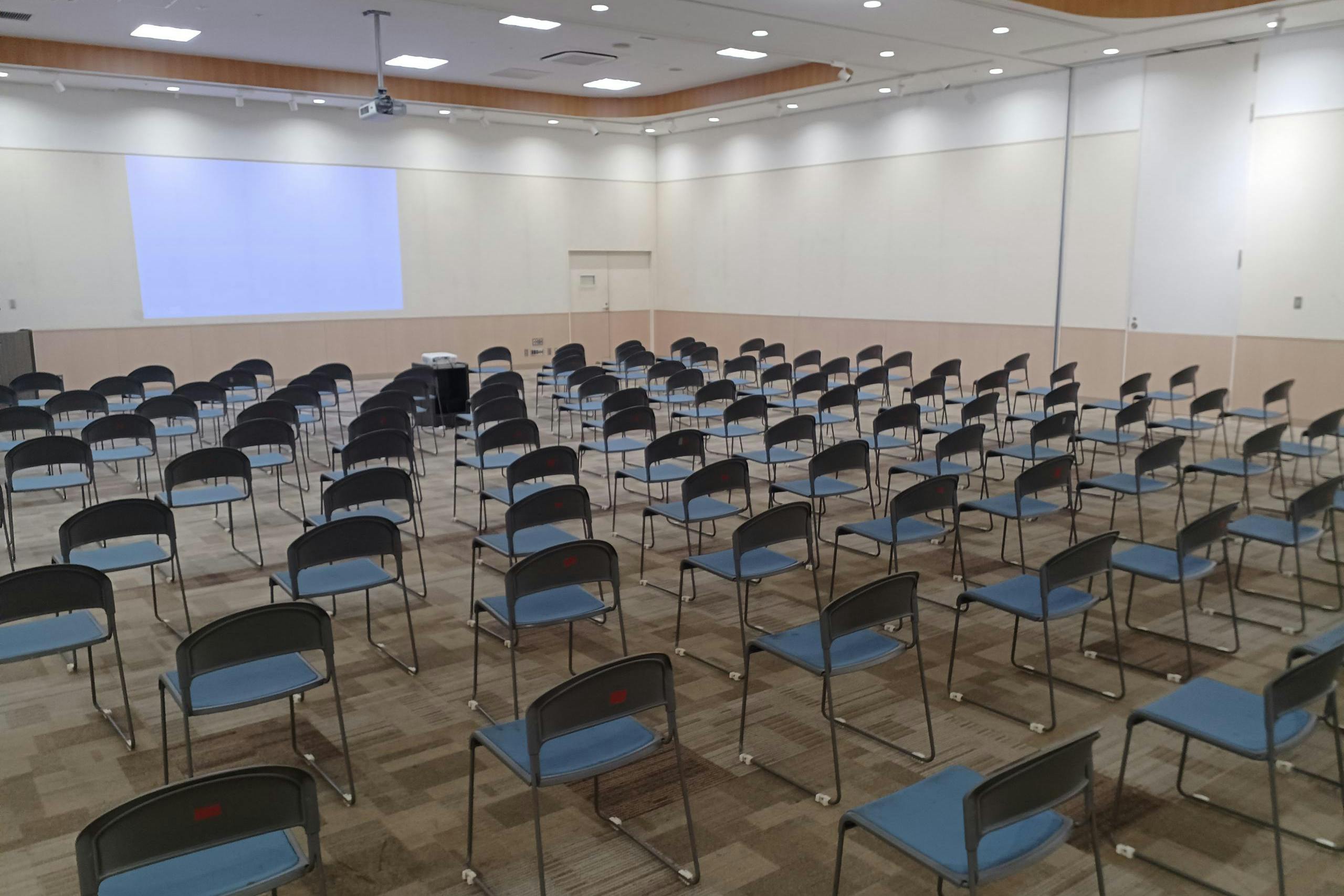 【イオンモール羽生】イオンホールA+B