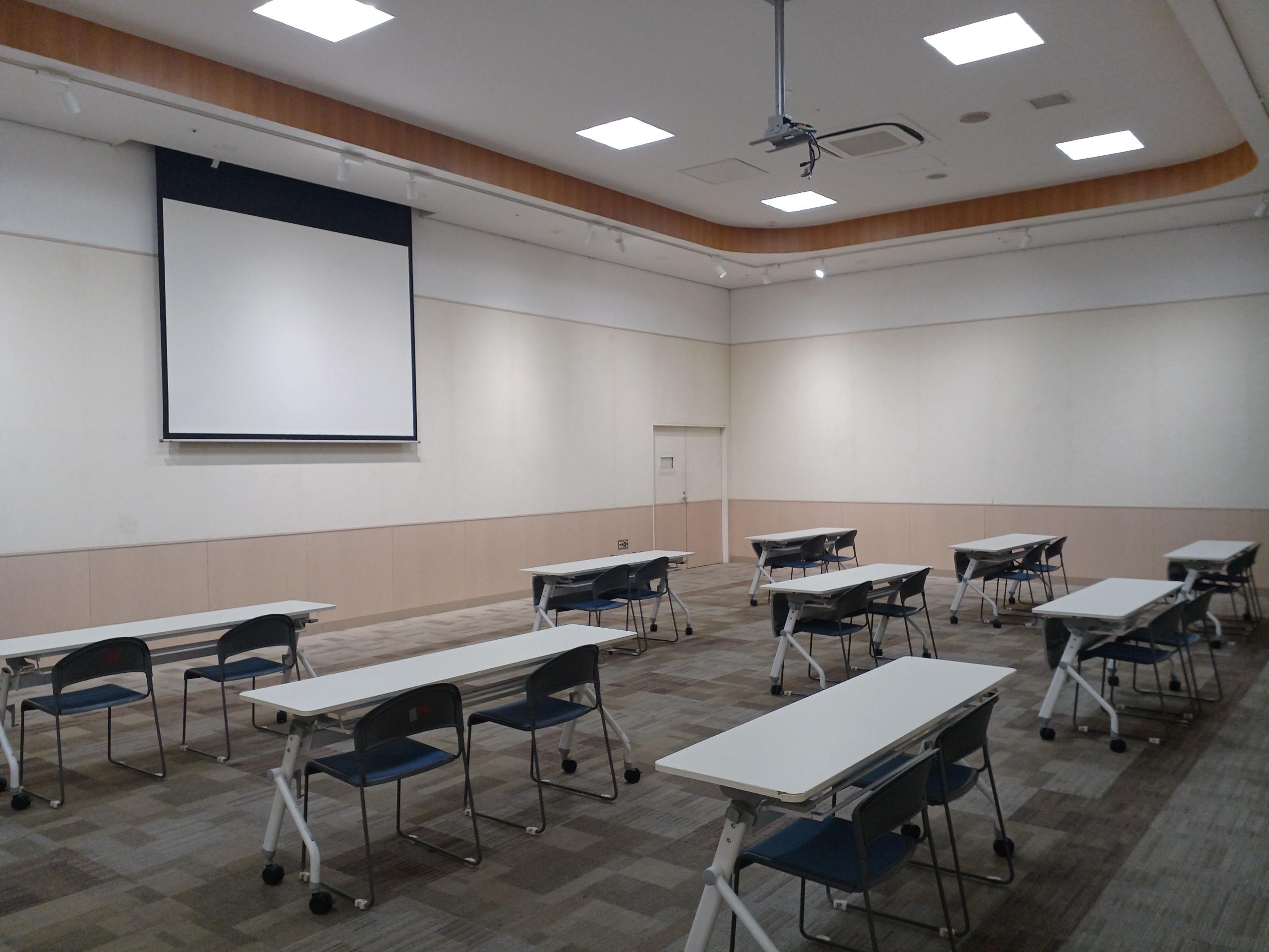 【イオンモール羽生】イオンホールA+B