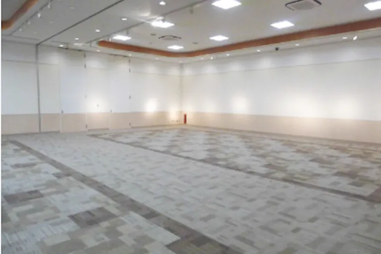 【イオンモール羽生】イオンホールA+Bの画像1