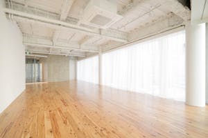 【南船場・南堀江エリア】120㎡開放感抜群のポップアップスペース、レンタルスペース、アパレル展示会に最適な空間