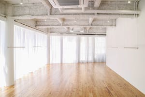 【南船場・南堀江エリア】120㎡開放感抜群のポップアップスペース、レンタルスペース、アパレル展示会に最適な空間