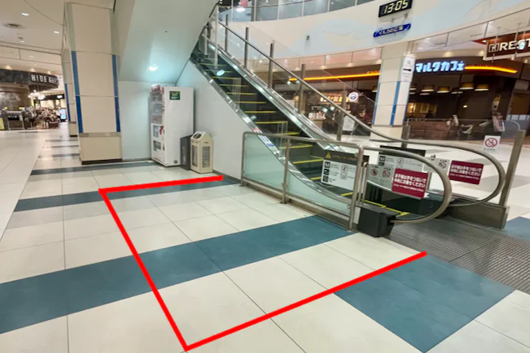 【イオンモール銚子*】1F 中央エスカレーター横の画像1