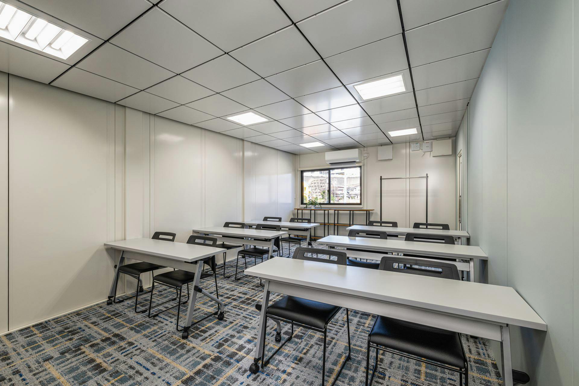 【六浦駅10分】自主企画マルシェやワークショップに最適なお手頃価格のレンタルスペース「Meeting2」/敷地全体の貸切イベント開催も可能!