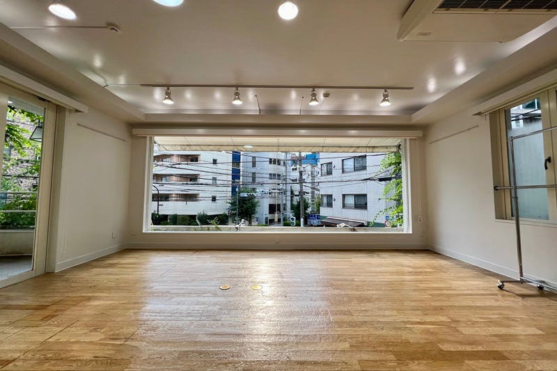 【恵比寿駅5分】ガーデンプレイス付近・路面でポップアップストアに最適なレンタルスペース(1棟貸し)