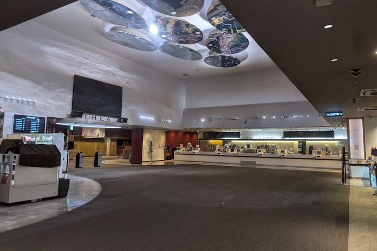 【横浜ブルク13】プロモーションに最適なロビースペースの画像1