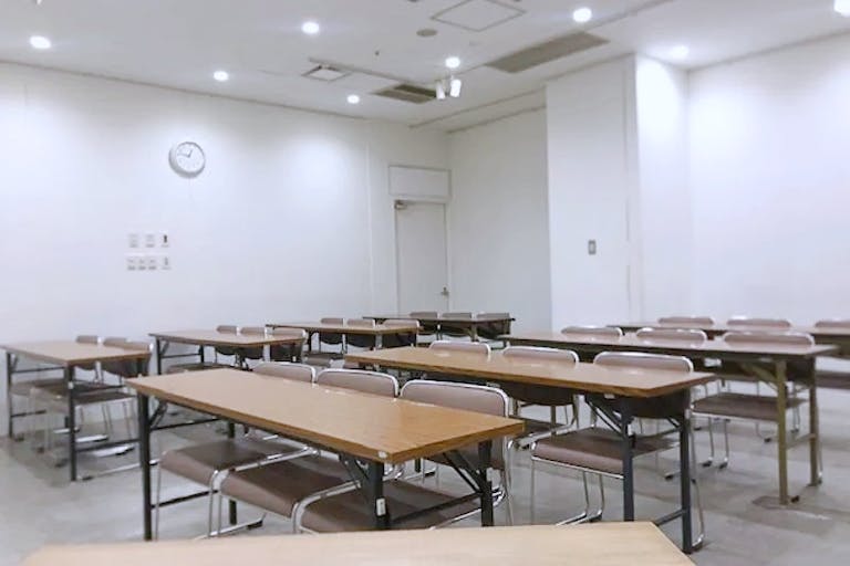 【中洲川端駅3分】各種展示会やセミナー開催に最適な中洲川端駅直結でアクセス抜群のレンタルスペースの画像1