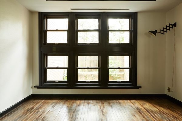 【代々木上原駅8分】撮影に最適 シックな雰囲気で統一されたスタジオスペース（1F）