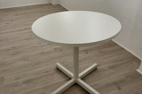 【東銀座駅2分/銀座駅5分】白が基調の広々としたギャラリースペースです。