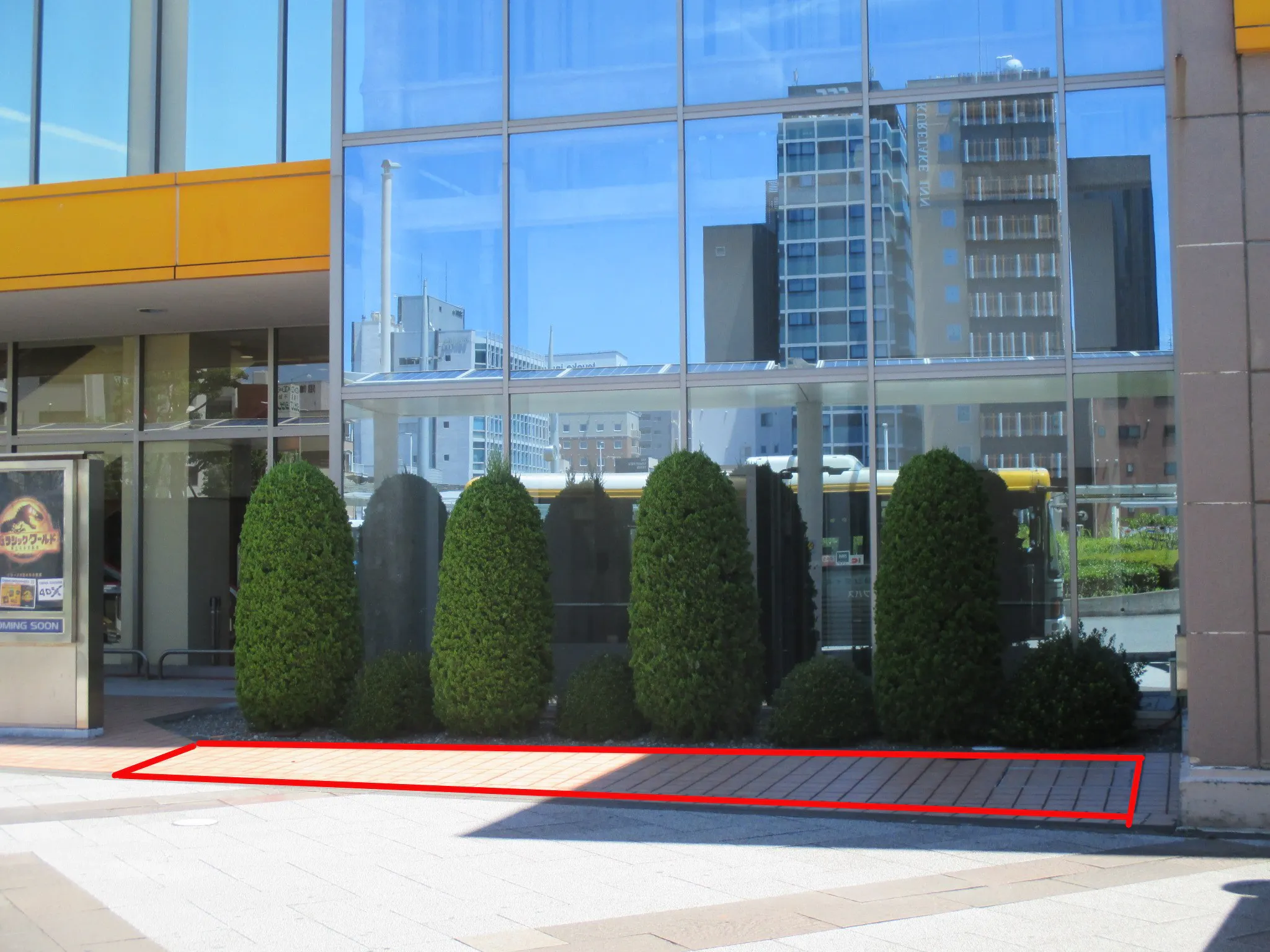 【BiVi沼津】キッチンカーでの出店に適した1F屋外スペース