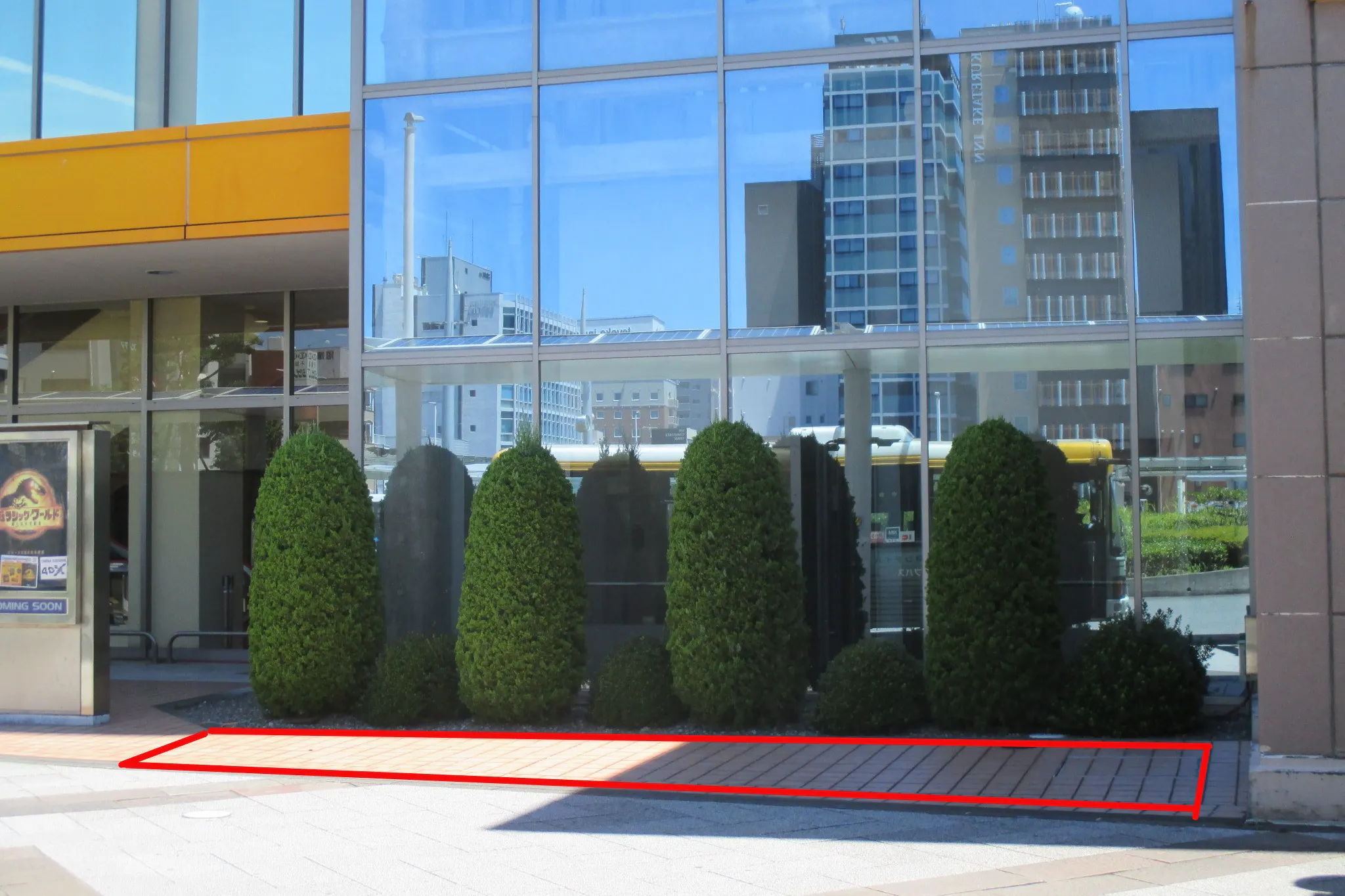 【BiVi沼津】キッチンカーでの出店に適した1F屋外スペース