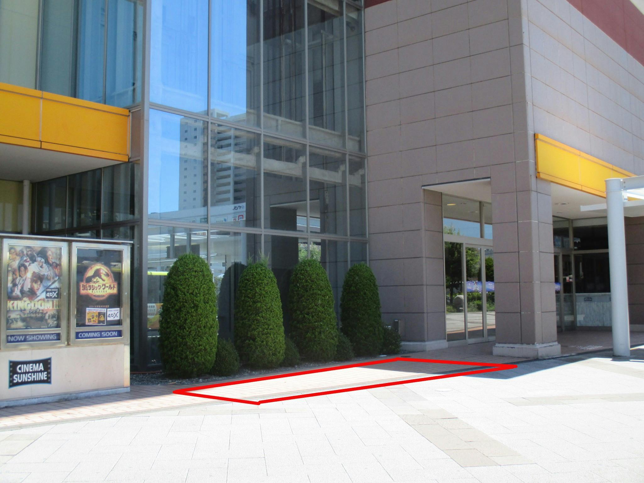 【BiVi沼津】キッチンカーでの出店に適した1F屋外スペースの画像