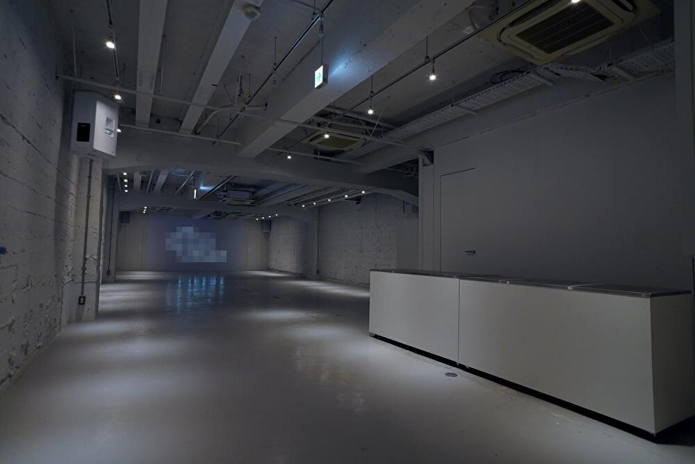 【明治神宮前＜原宿＞駅2分】アパレルの展示販売会やアート展、招待制のイベントに最適な200名収容可能なイベントスペース