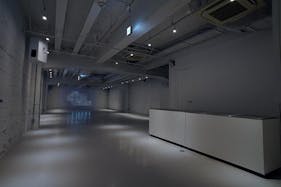 【明治神宮前<原宿>駅2分】アパレルの展示販売会やアート展、招待制のイベントに最適な200名収容可能なイベントスペース