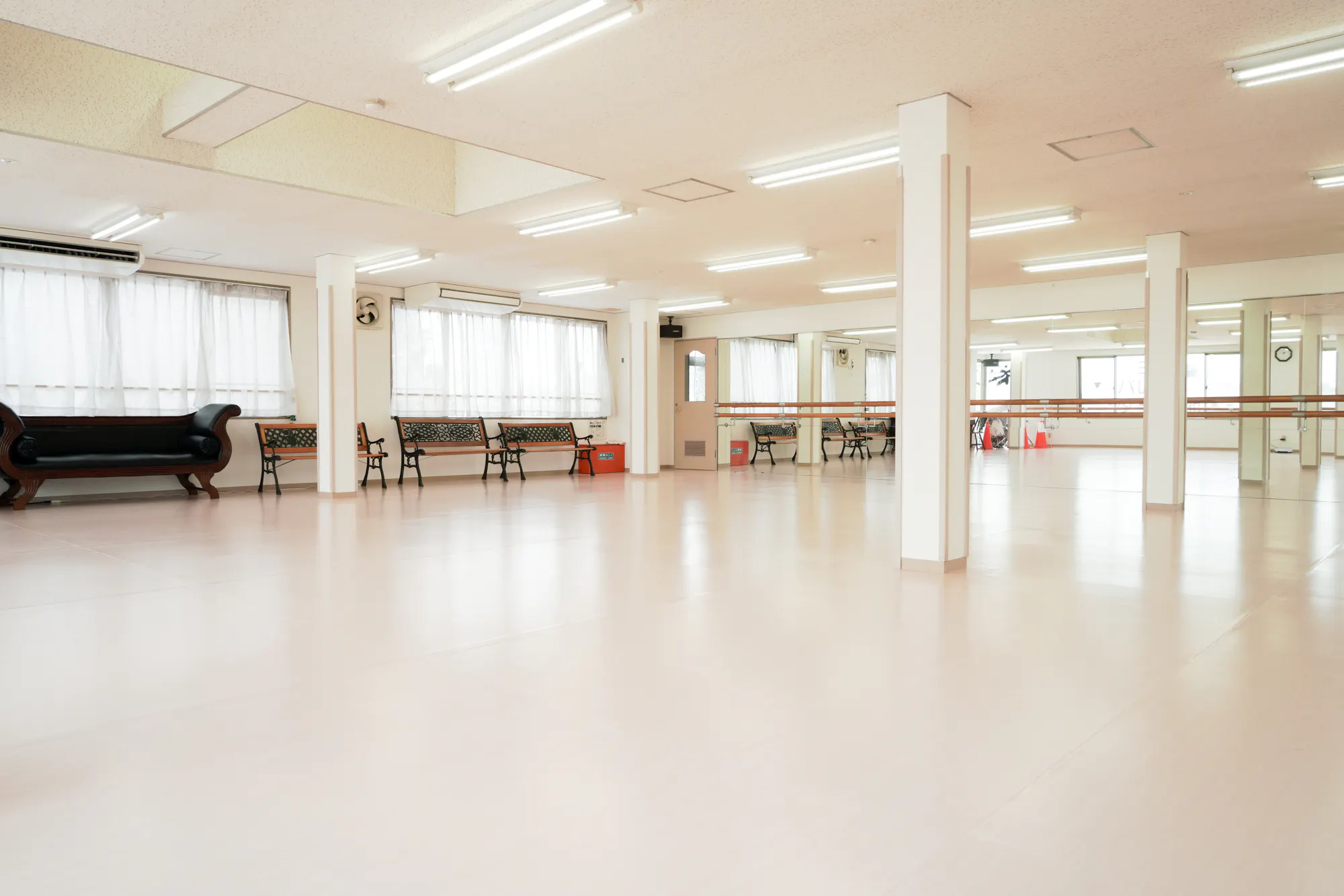 【尼崎エリア】音出し可のワークショップやイベントに利用可能なレンタルスタジオ