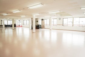 【尼崎エリア】音出し可のワークショップやイベントに利用可能なレンタルスタジオ