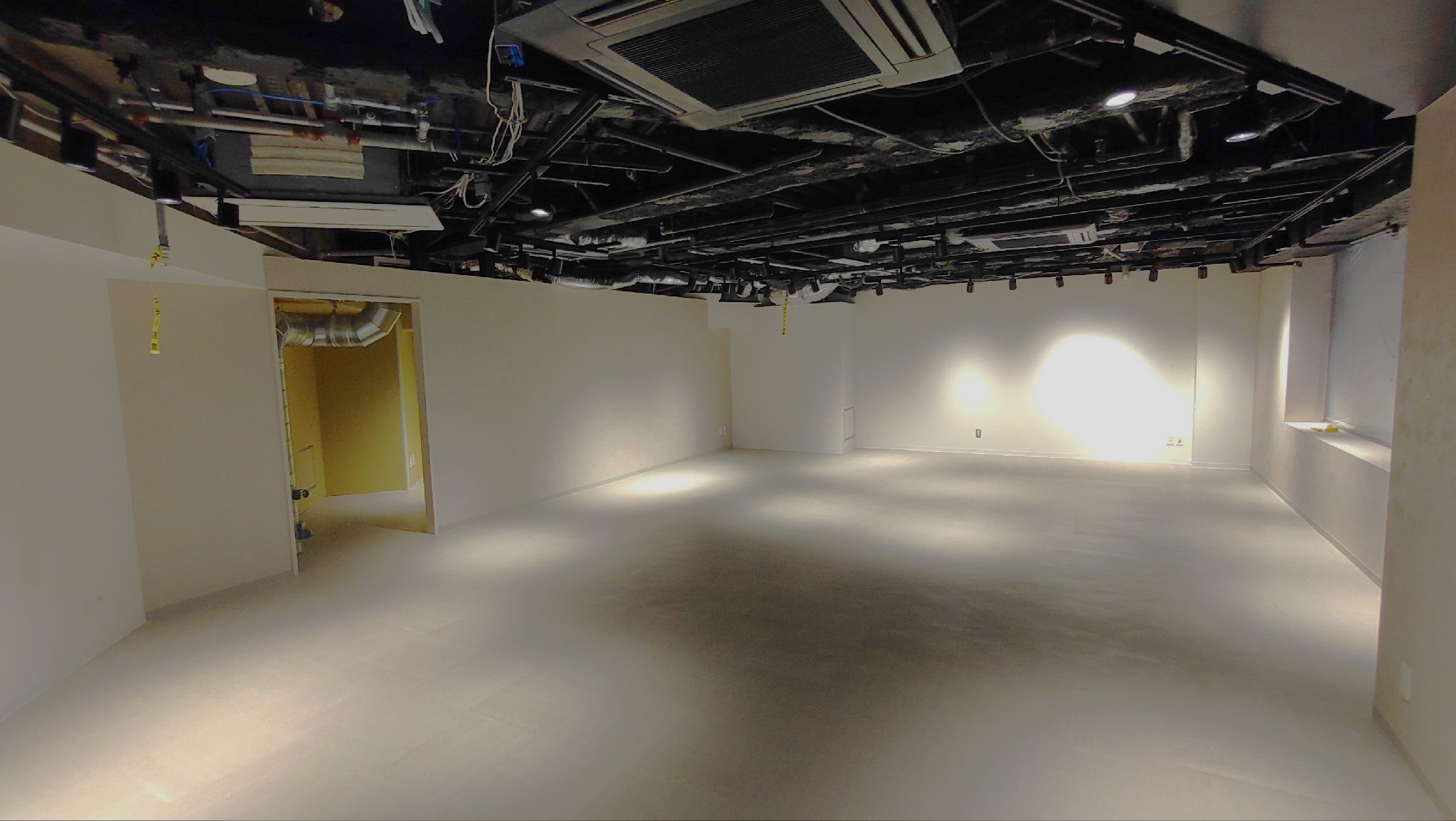 【渋谷モディ】1階 カレンダリウムD08【食物販・物販】ファイヤー通り・公園通りに面した、人通り・視認性抜群のスペース