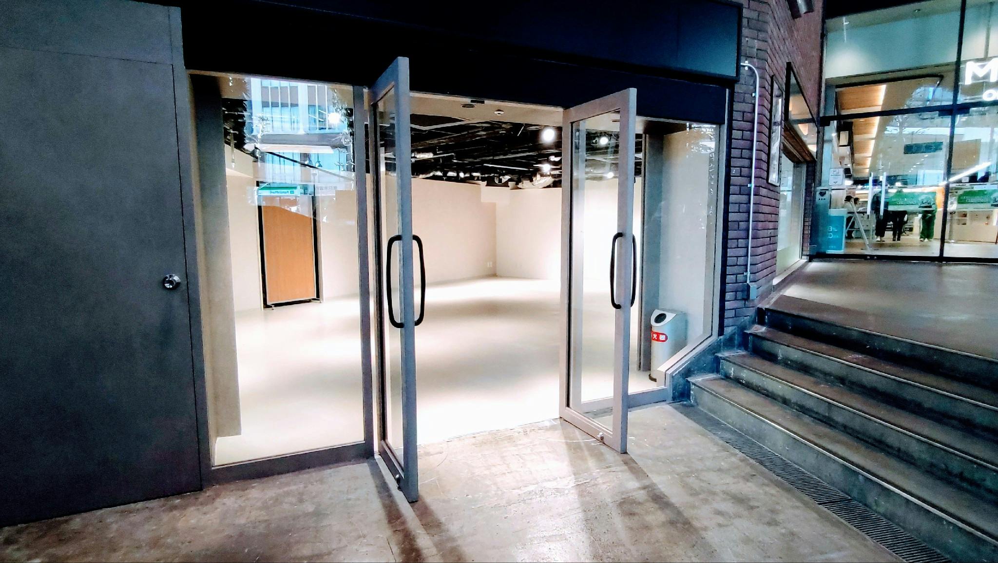 【渋谷モディ】1階 カレンダリウムD08【食物販・物販】ファイヤー通り・公園通りに面した、人通り・視認性抜群のスペース