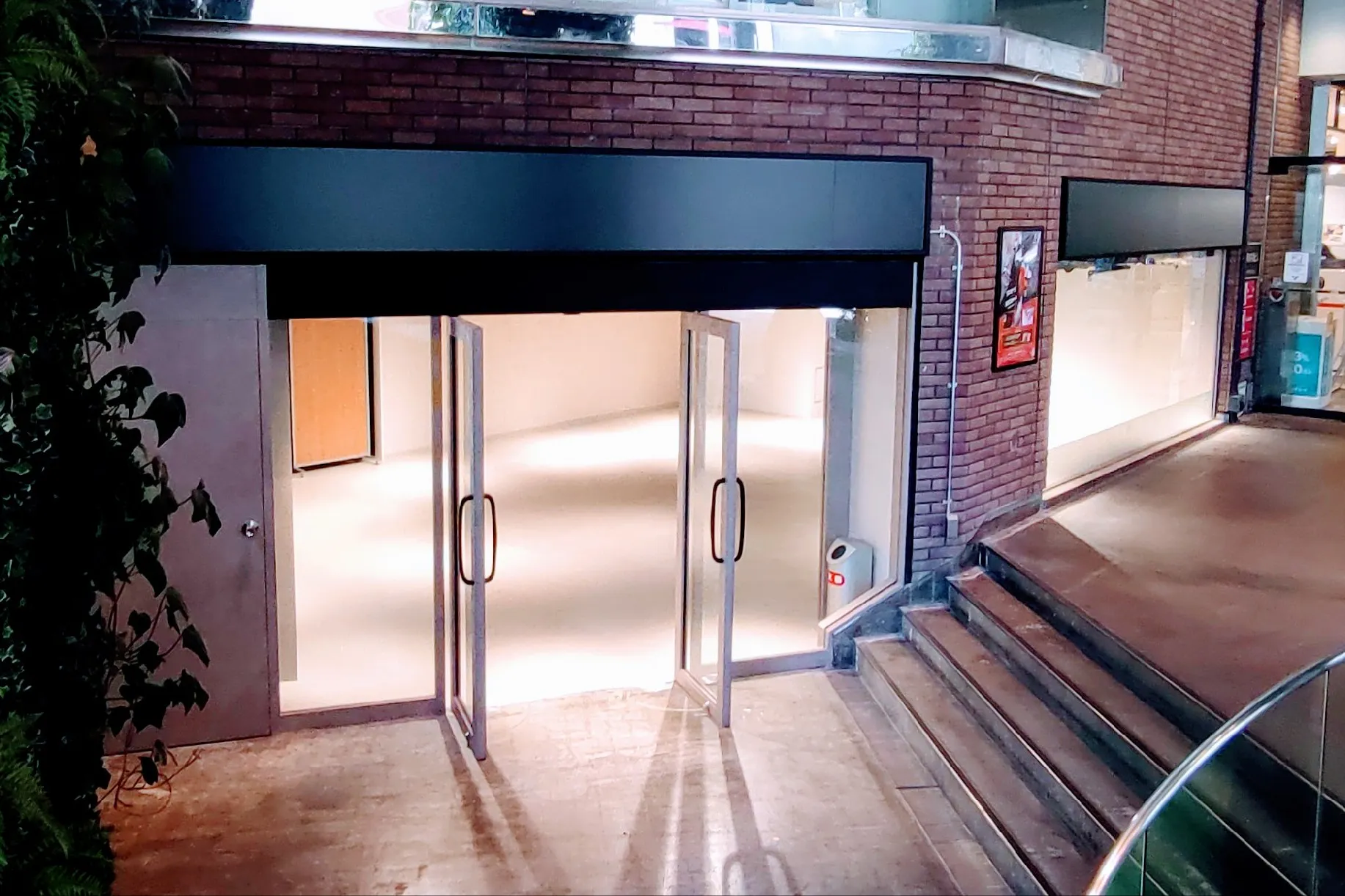 【渋谷モディ】1階 カレンダリウムD08【食物販・物販】ファイヤー通り・公園通りに面した、人通り・視認性抜群のスペース