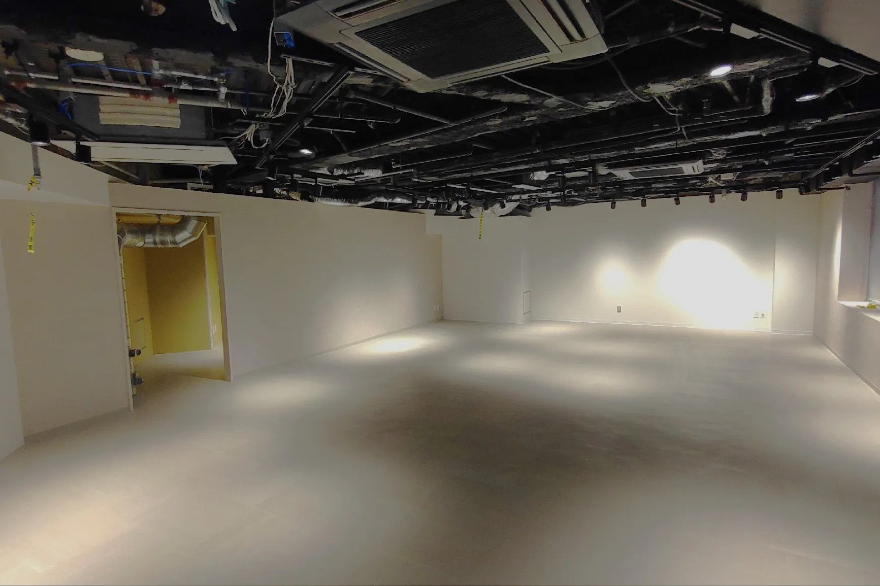 【渋谷モディ】1階 カレンダリウムD08【食物販・物販】ファイヤー通り・公園通りに面した、人通り・視認性抜群のスペース