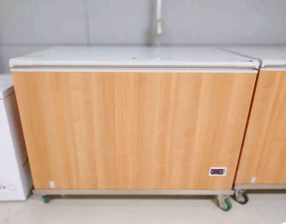 【新宿マルイ本館】B1階 カレンダリウムF05【食物販】エスカレーター横、冷蔵ケース、冷蔵ストッカー完備スペース