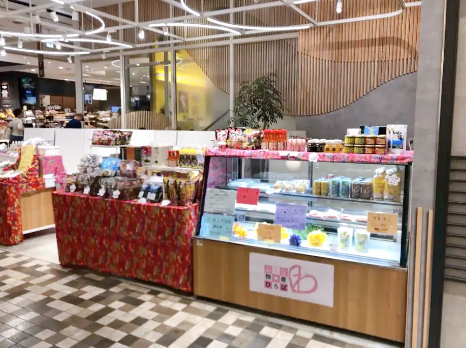 【新宿マルイ本館】B1階 カレンダリウムF05【食物販】エスカレーター横、冷蔵ケース、冷蔵ストッカー完備スペース