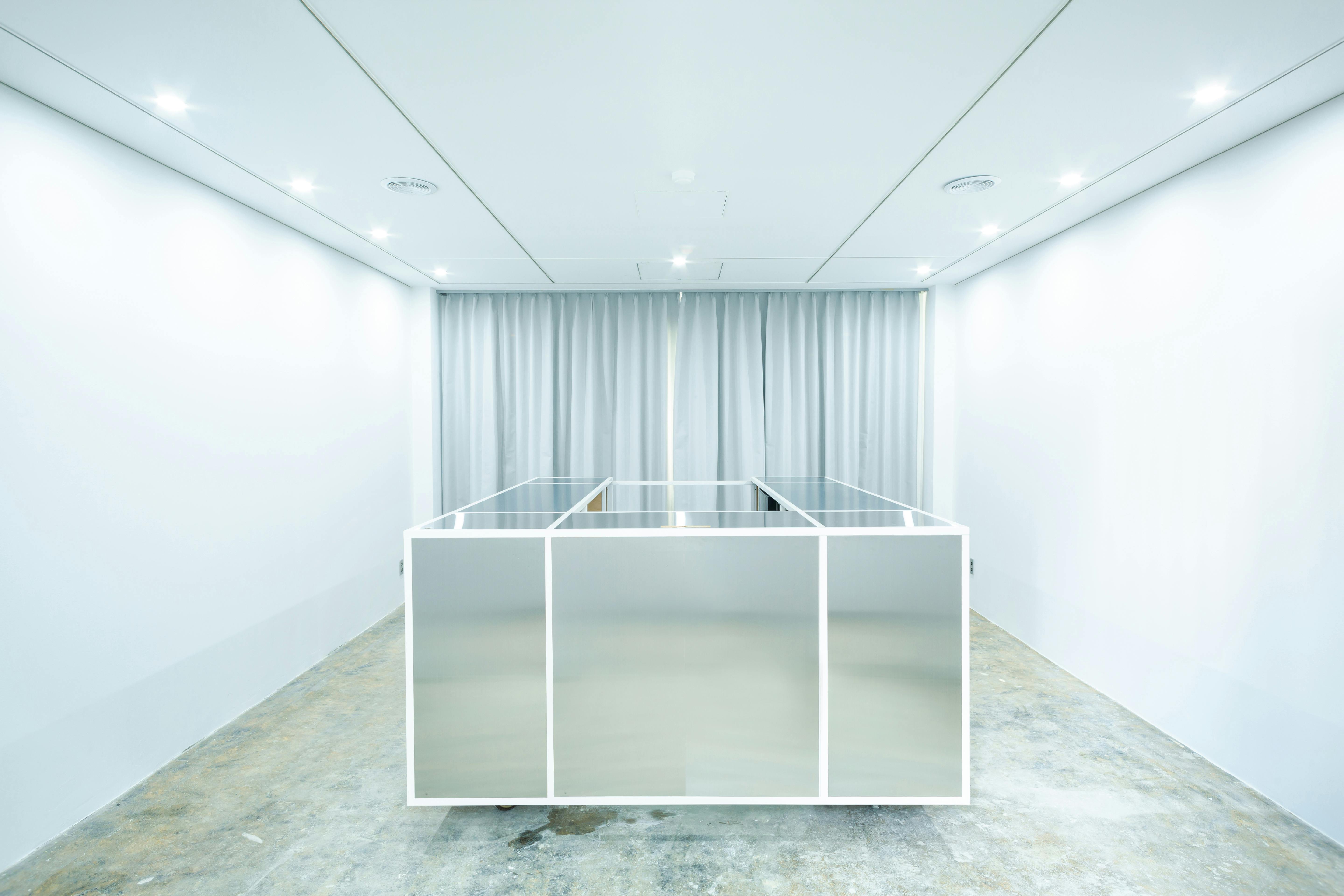 【天神駅5分/25㎡】ポップアップストアや展示会に最適!天神エリア中心部にある白基調のイベントスペース