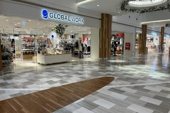 【ノースポート・モール】「2F-2区画(センターアベニュー:グランサックス前)」ファッション・アパレル関連のポップアップストアやプロモーションに適したイベントスペース