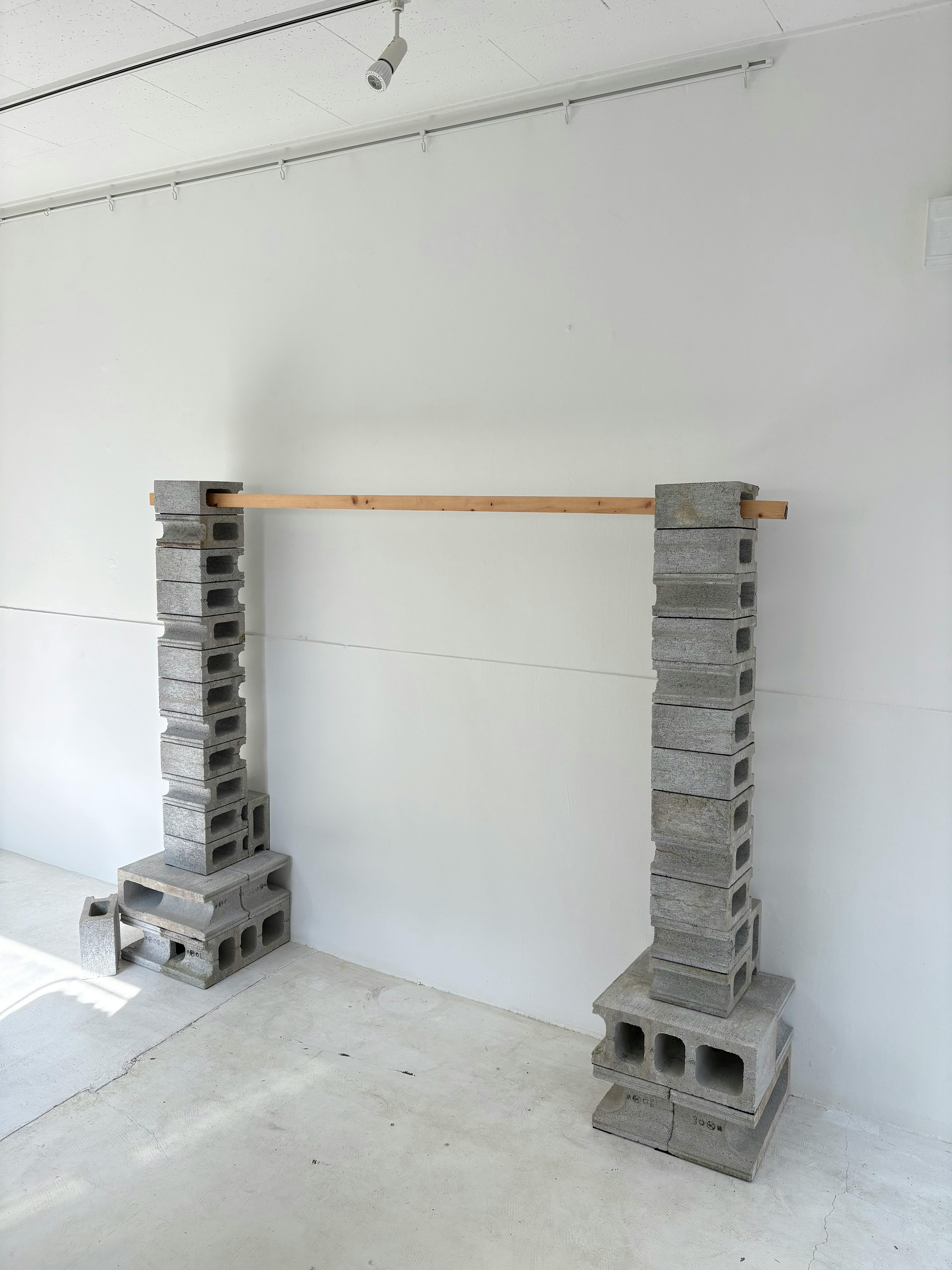 【元町駅4分/南京町近く】自然光が入る白基調のイベントスペース|ポップアップストア・物販に最適