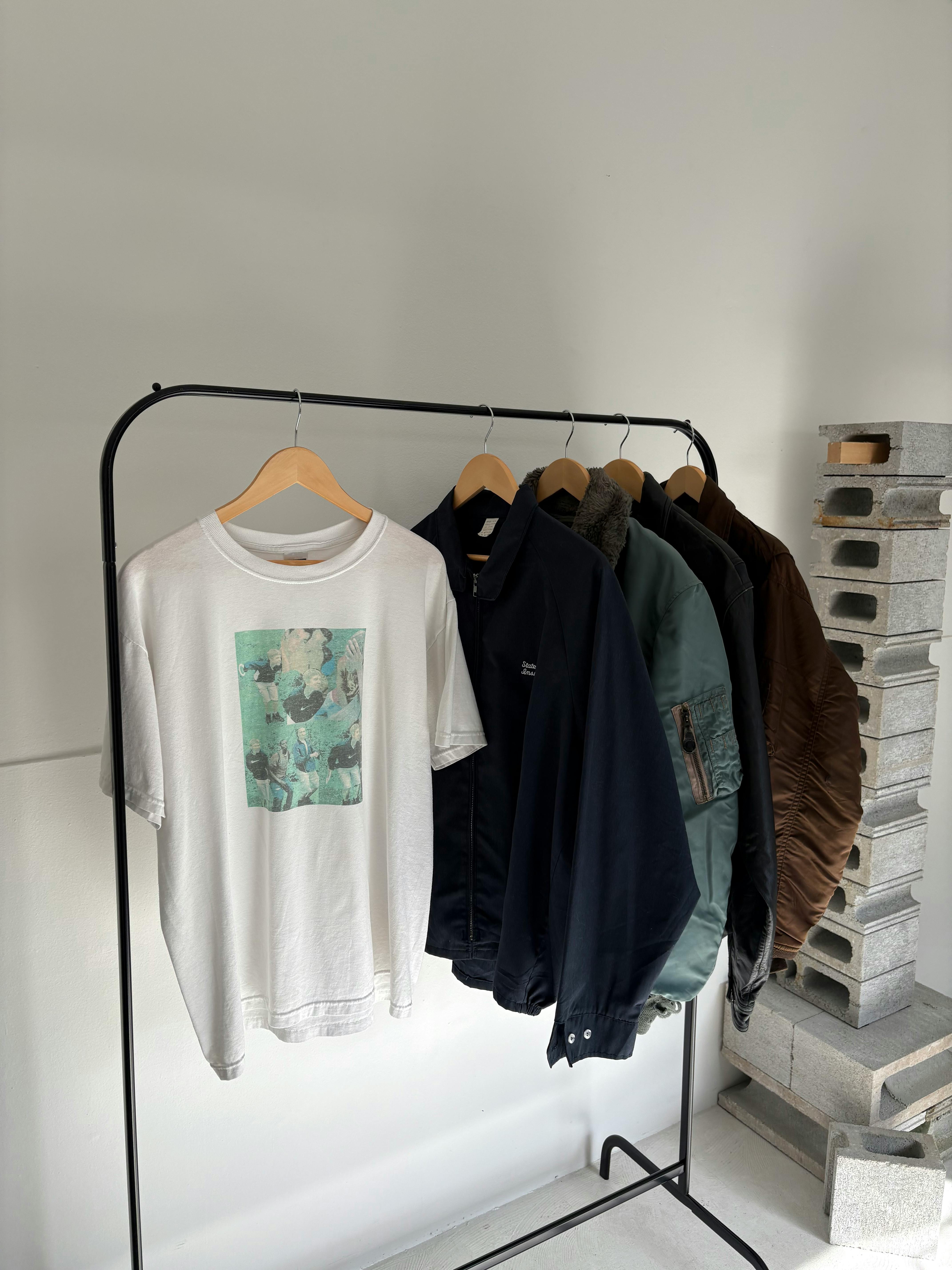 【元町駅4分/南京町近く】自然光が入る白基調のイベントスペース|ポップアップストア・物販に最適