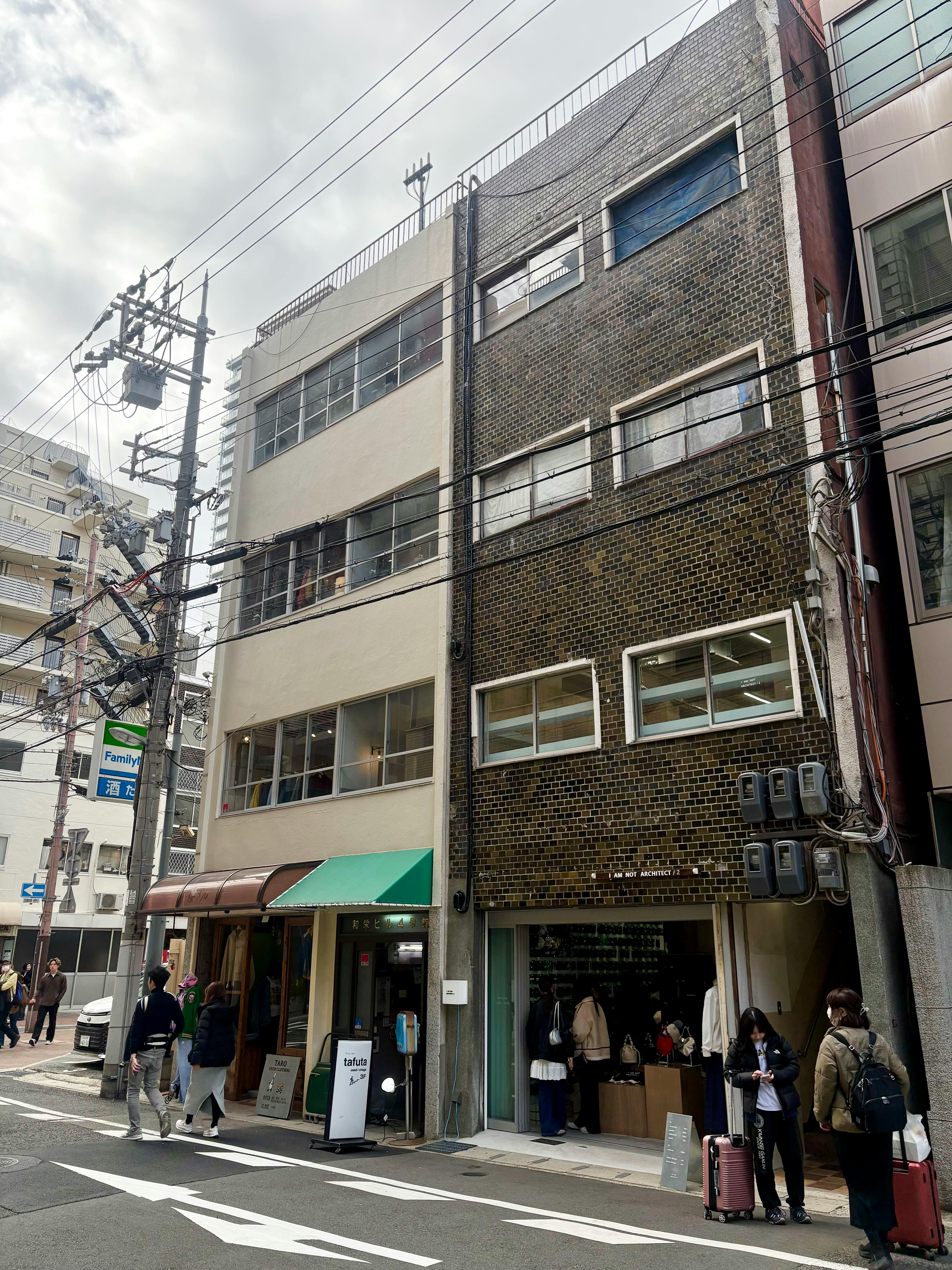 【元町駅4分／南京町近く】自然光が入る白基調のイベントスペース｜ポップアップストア・物販に最適