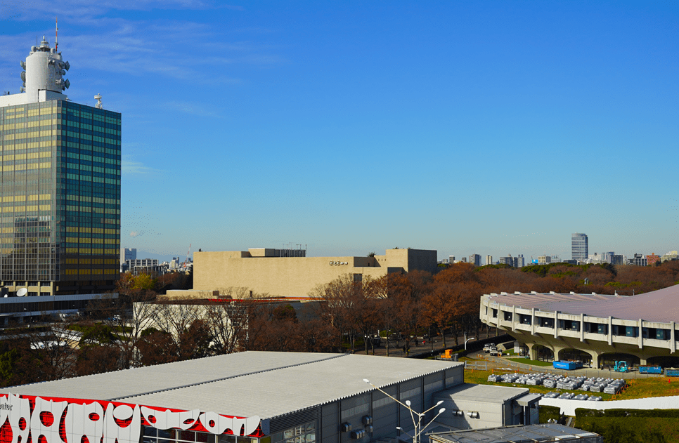 当施設には代々木公園の近くにあります。