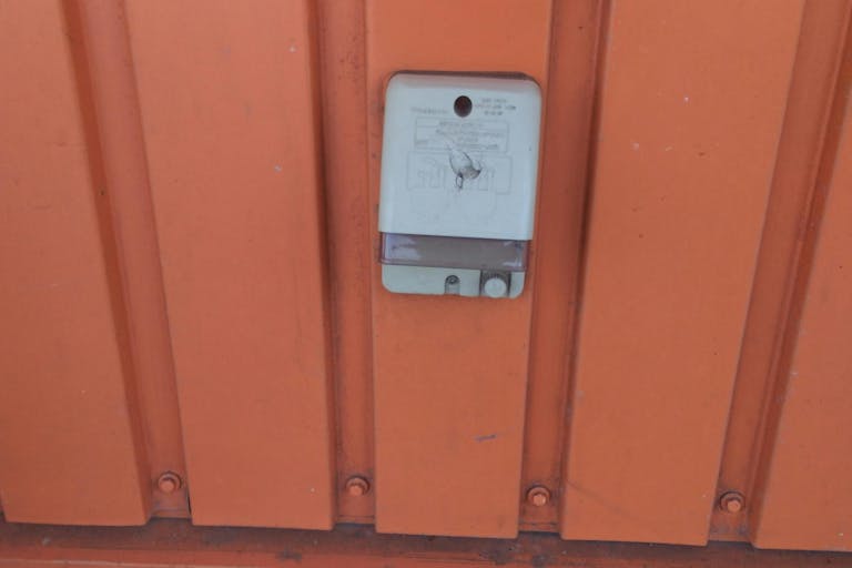 【ミスターマックス 西大分店】食品側入口 キッチンカーや物販用途に最適な総合ディスカウントストアの催事イベントスペースの画像6