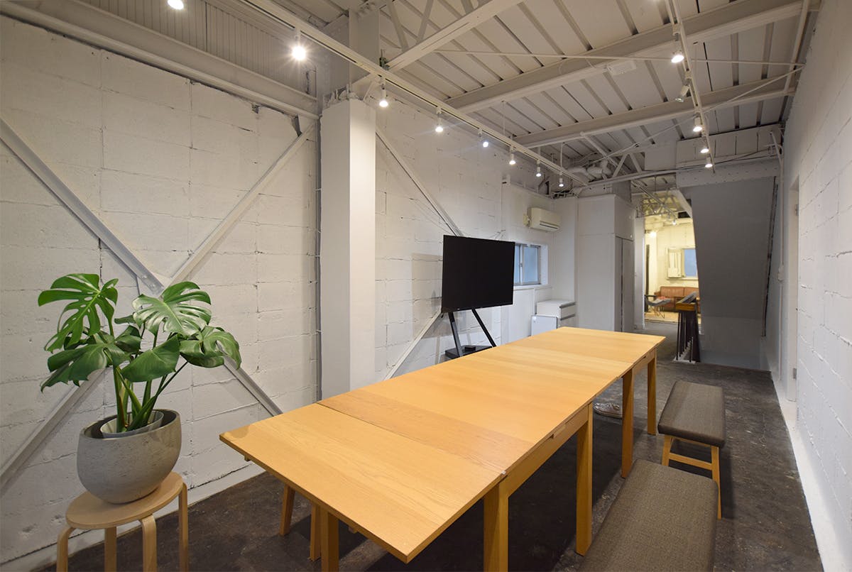 【馬喰町駅4分】展示会利用に適した倉庫を1棟リノベーションのギャラリースタジオ(B1-1&B2-1)