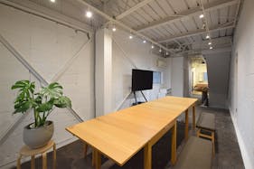 【馬喰町駅4分】展示会利用に適した倉庫を1棟リノベーションのギャラリースタジオ(B1-1&B2-1)