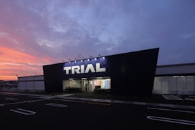 【スーパーセンタートライアル富田林店】キッチンカー(調理営業)出店限定/屋外スペース