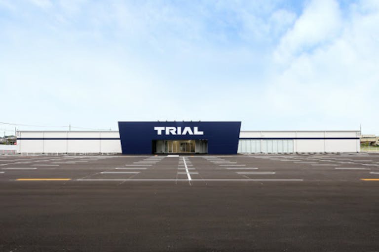 【スーパーセンタートライアル富田林店】キッチンカー(調理営業)出店限定/屋外スペースの画像2