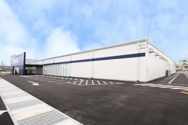 【スーパーセンタートライアル富田林店】キッチンカー(調理営業)出店限定/屋外スペースの画像4