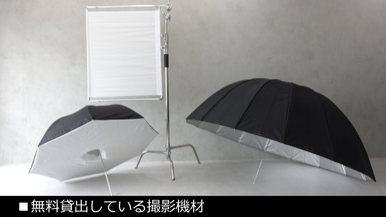 【目黒駅3分】展示会や撮影に最適な白基調なイベントスペース|ハンガーラック7本貸出、展示用テーブル多数