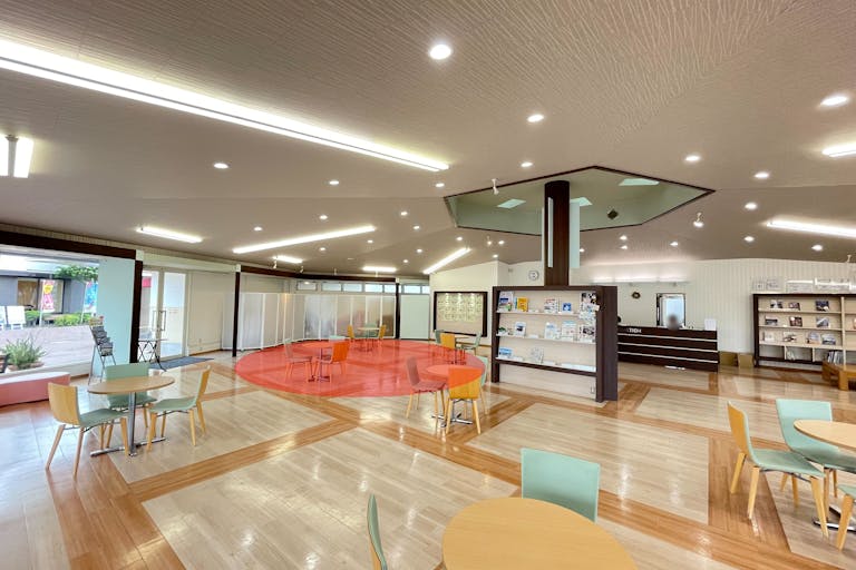 【熊谷ハウジングステージ】各種ポップアップストアやワークショップの開催に最適な大型住宅展示場内中央にある屋内スペースの画像5