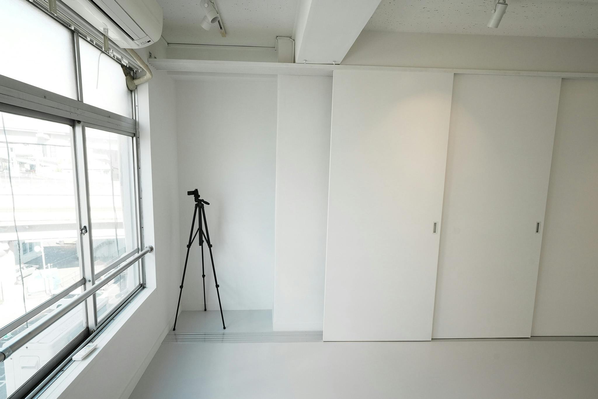 【初台駅4分】撮影・展示・ポップアップ・ダンスに利用可能なレンタルスペース