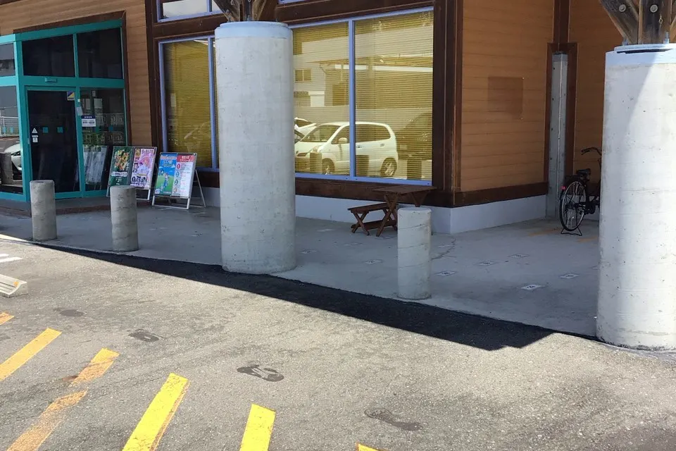 【ダイナム岐阜山県店】キッチンカーや各種プロモーションイベントに最適なアミューズメント施設のイベントスペース