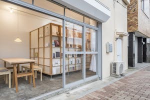 【新御徒町駅3分】個展や展示会に最適なガラス張りの路面ギャラリー