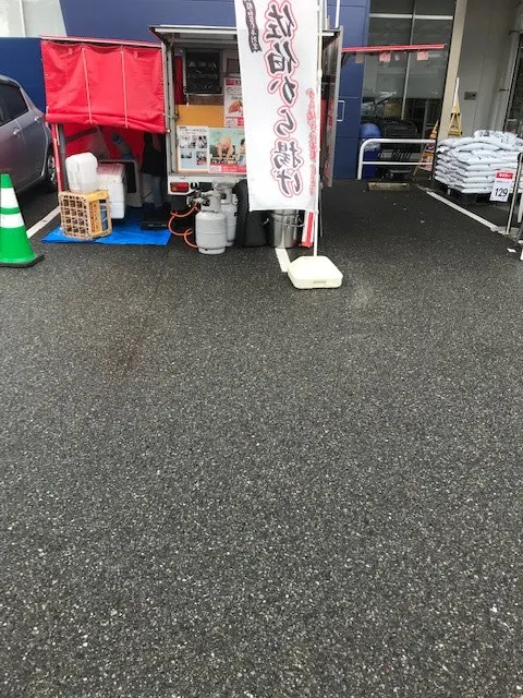 【スーパーセンタートライアル水巻店】キッチンカー（調理営業）出店限定/屋外スペース