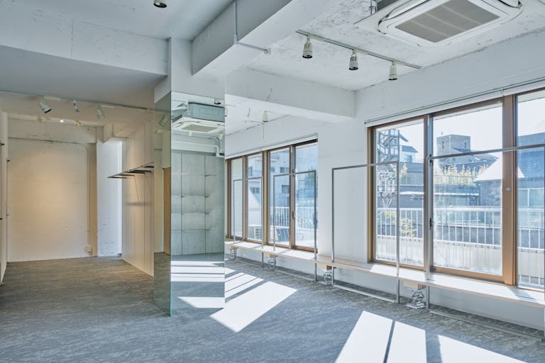 【表参道駅7分】ファッションブランド等の展示会に最適な洗練されたレンタルスペースの画像3