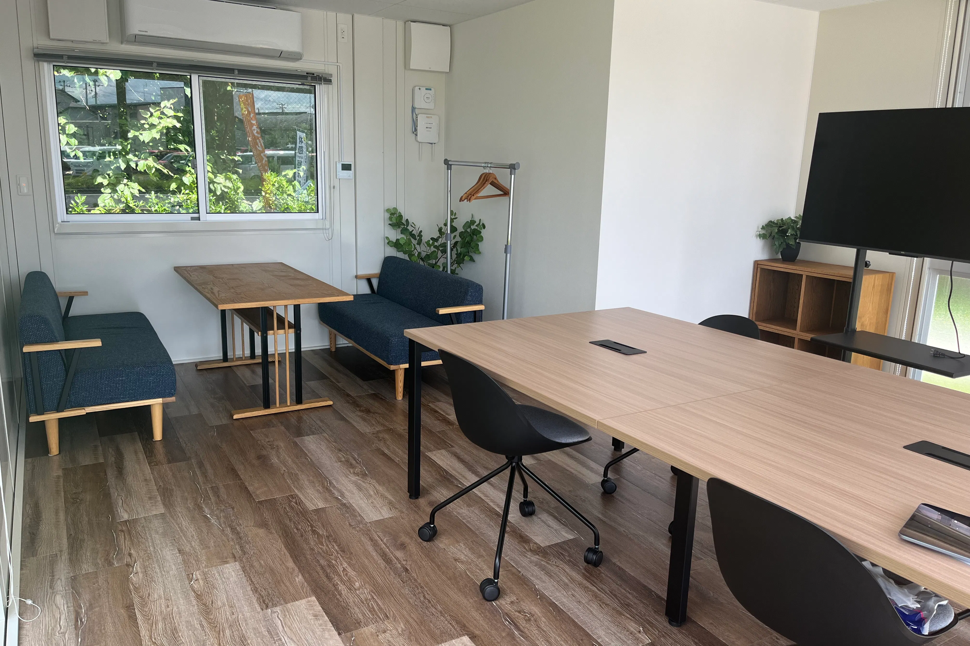 【福島県郡山市】自主企画マルシェやワークショップに最適なお手頃価格のレンタルスペース「Meeting2」/敷地全体の貸切イベント開催も可能!